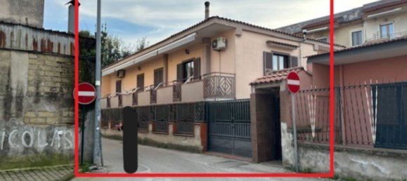 6-Zimmer Wohnung in Casandrino, Italy, Nr. 96439 2