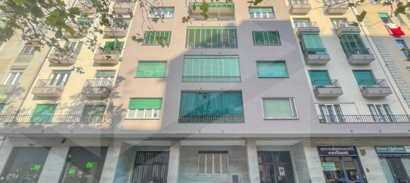 Apartamento de 3 habitaciónes en Milan, Italy No. 239460 20