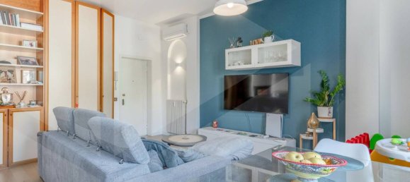 Apartamento de 3 habitaciónes en Milan, Italy No. 239460 5