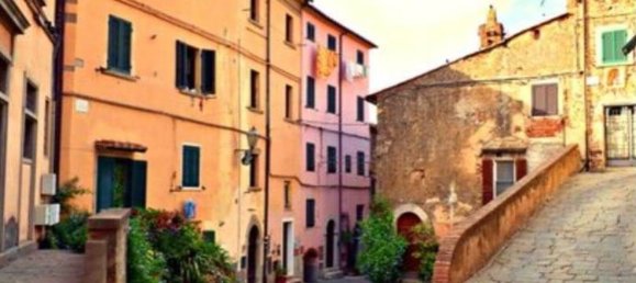 5 rooms Apartment in Castagneto Carducci, Italy No. 80912 12