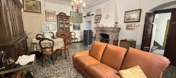 5 rooms Apartment in Castagneto Carducci, Italy No. 80912 2