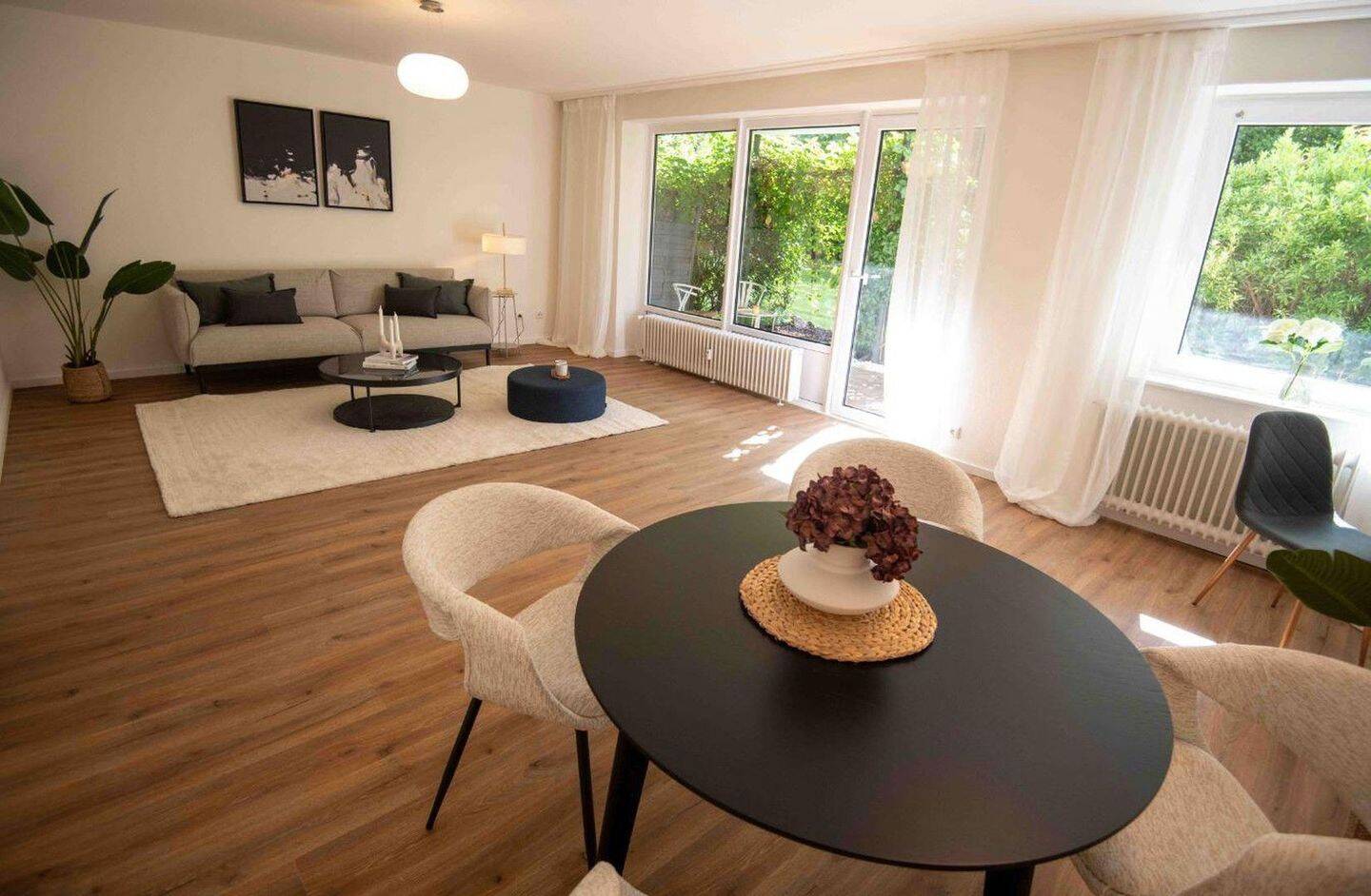 1 غرف نوم شقة في Eimsbuttel, Germany رقم 369353