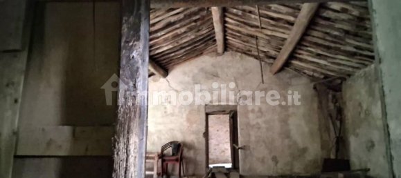 5 rooms House in Capannori, Italy No. 63980 15