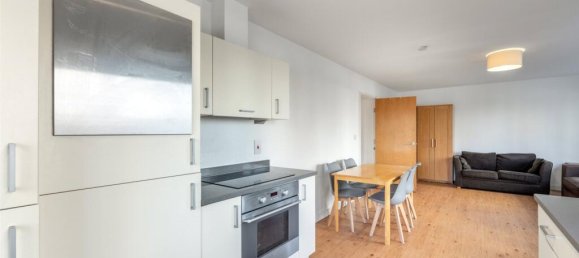 2 bedrooms Apartment in London, United Kingdom No. 7850 6