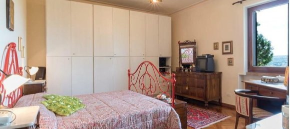 5 Schlafzimmer Villa in Chiusi, Italy, Nr. 55861 2