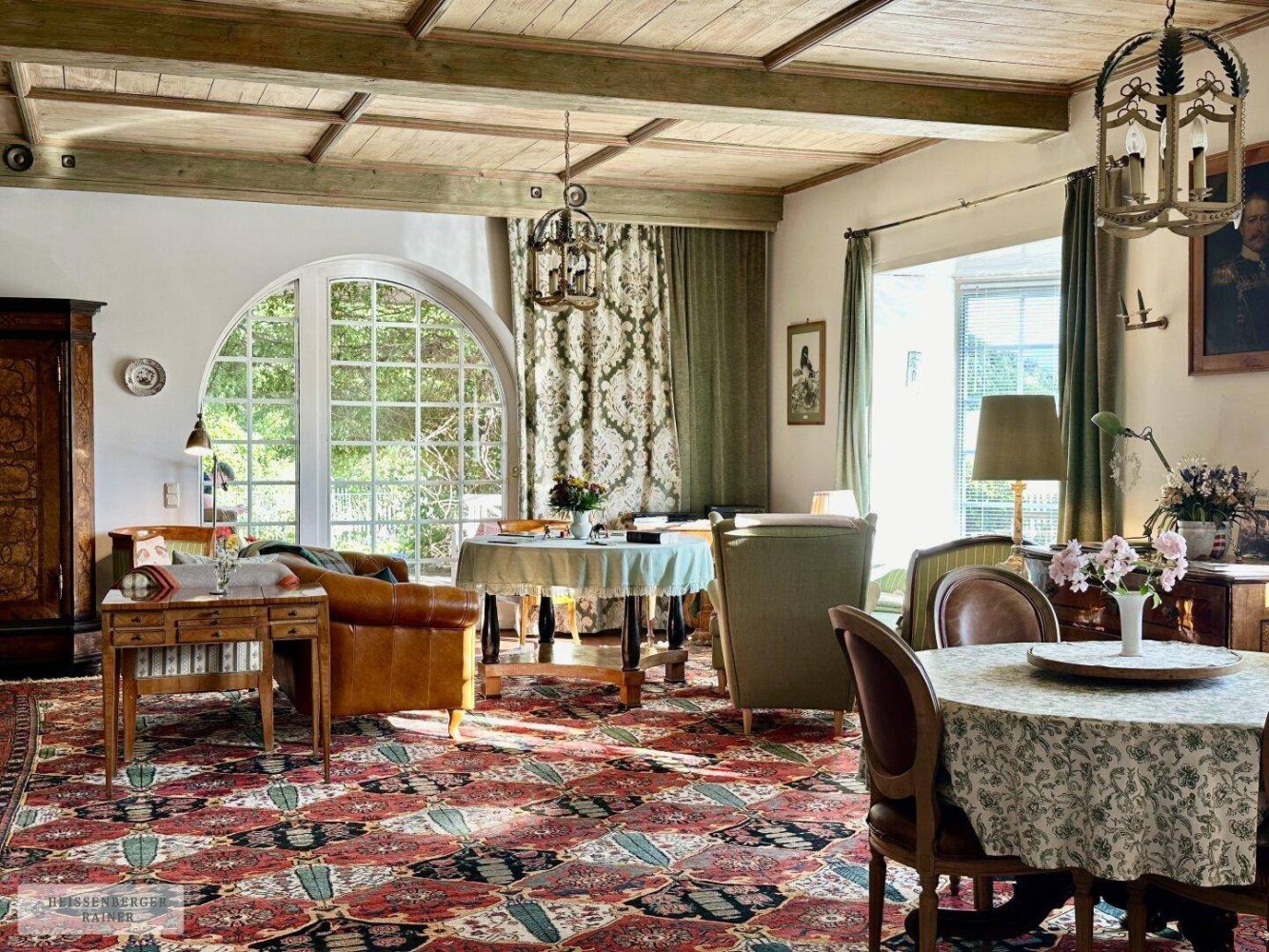 7 rooms House in Wienerwald, Austria No. 157549