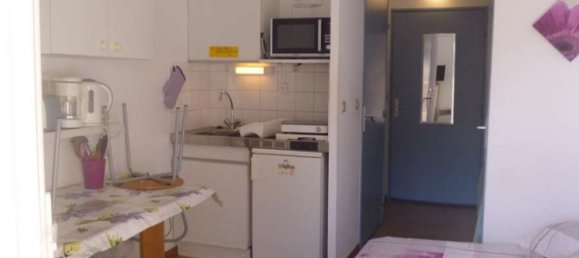 1 bedroom Apartment in Lamalou-les-Bains, France No. 190342 4