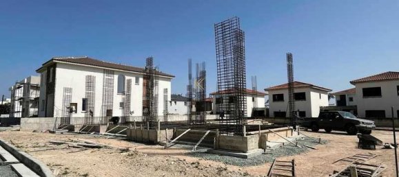 4 bedrooms House in Livadia, Cyprus No. 10751 9