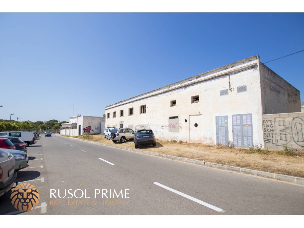 Propriété commerciale à Ciutadella De Menorca, Spain 1340m² No. 2013