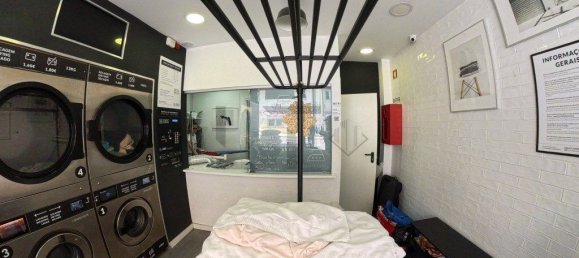 53m² Commercial property in Lisbon, Portugal No. 235906 5