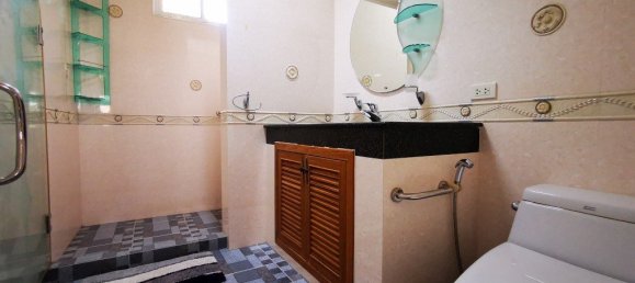 Кафе / ресторан с 2 спальнями в Паттайя, Таиланд № 322 28