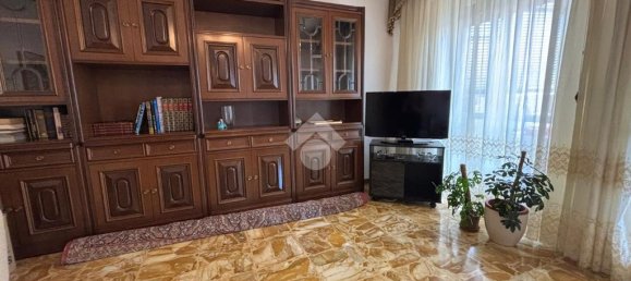 Apartamento de 4 dormitorios en Ponte San Pietro, Italy No. 305638 12