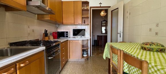 Apartamento de 4 dormitorios en Ponte San Pietro, Italy No. 305638 7