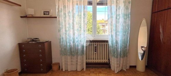Apartamento de 4 dormitorios en Ponte San Pietro, Italy No. 305638 24