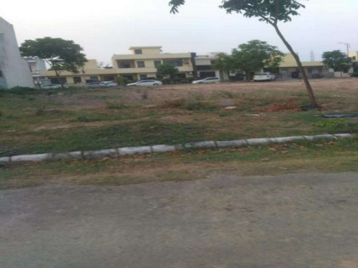 Terreno em Mohali, India N.º 31113