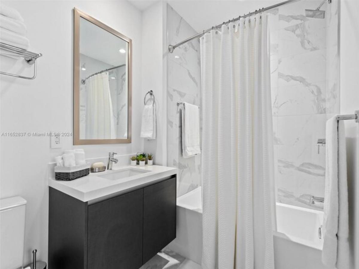 3 bedrooms House in Miami, USA No. 243913