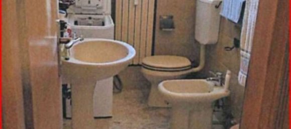 3 bedrooms Apartment in Ferrara, Italy No. 344323 14