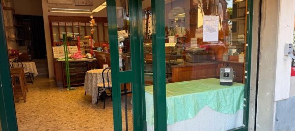 45m² Commercial property in Cecina, Italy No. 263455 2