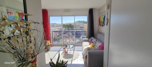 1 chambre Appartement à Saint-Raphaël, France No. 287818 8