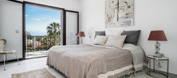 5 bedrooms Villa in Marbella, Spain No. 82178 15