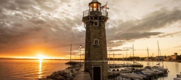 5 Schlafzimmer Haus in Desenzano del Garda, Italy, Nr. 365594 14