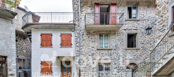 3 Schlafzimmer Villa in Locatello, Italy, Nr. 314297 2