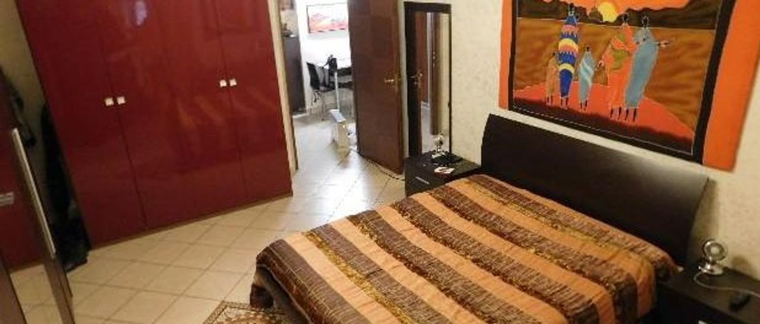 Квартира с 3 комнатами в Таранто, Италия № 253800