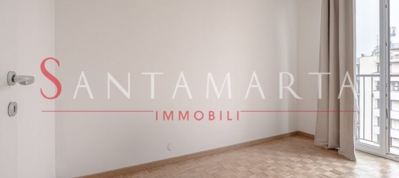 3 Schlafzimmer Wohnung in Milan, Italy, Nr. 243526 32