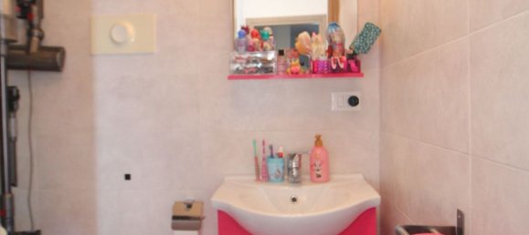 Apartamento de 3 divisões em Legnano, Italy N.º 330388 20