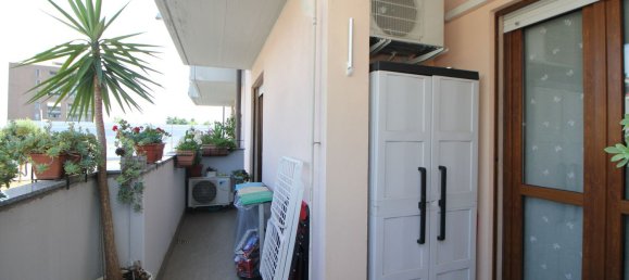 Apartamento de 3 divisões em Legnano, Italy N.º 330388 11