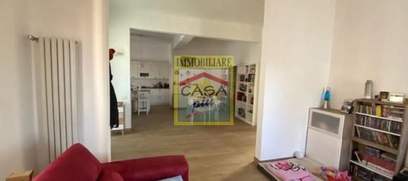 4 rooms Duplex in Cascina, Italy No. 220382 8