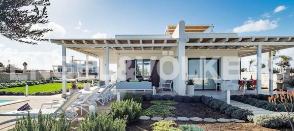 2 bedrooms Villa in Noto, Italy No. 131342 5