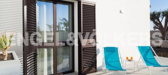 2 bedrooms Villa in Noto, Italy No. 131342 10