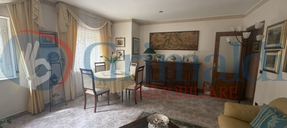 Apartamento de 3 habitaciónes en Messina, Italy No. 209241 6