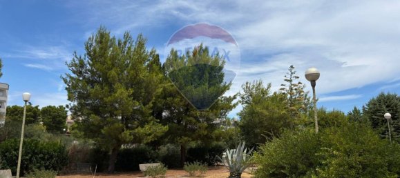 Квартира с 3 спальнями в Монополи, Италия № 327969 26