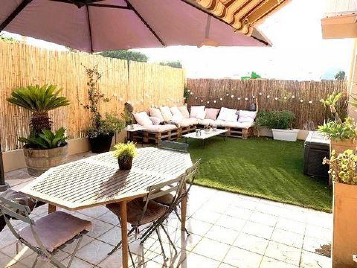 Studio in the Condo in Le Lavandou, France No. 10423