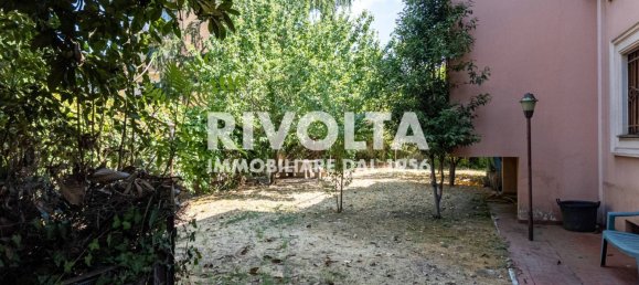 6 bedrooms Villa in Rome, Italy No. 350215 24