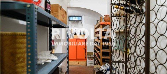 6 bedrooms Villa in Rome, Italy No. 350215 45