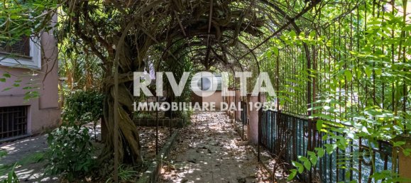 6 bedrooms Villa in Rome, Italy No. 350215 23