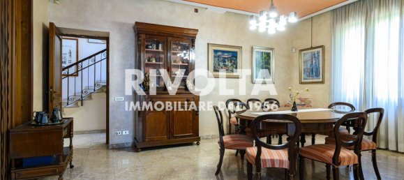 6 bedrooms Villa in Rome, Italy No. 350215 32