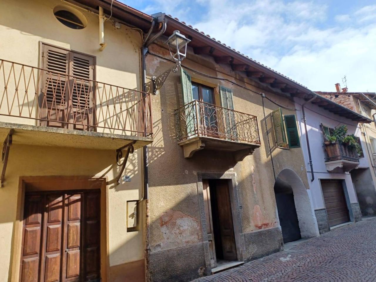 5 rooms House in Chiusa di Pesio, Italy No. 156677
