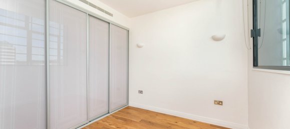 Apartment in Greenford, United Kingdom No. 1818 20