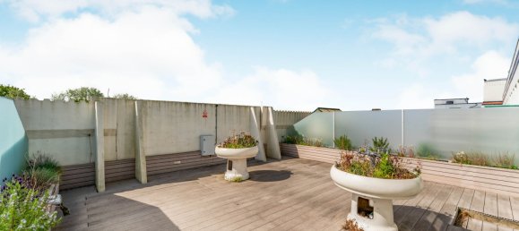 Apartment in Greenford, United Kingdom No. 1818 22