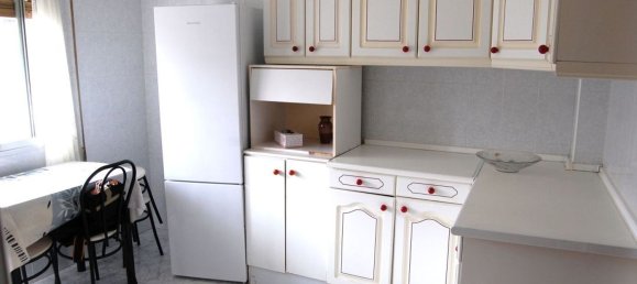 3 bedrooms Apartment in Vitoria-Gasteiz, Spain No. 148930 3