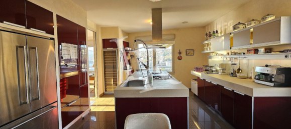 5 bedrooms Apartment in Le Puy-en-Velay, France No. 206080 2