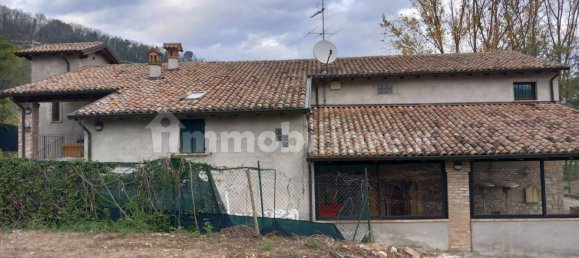 4 Schlafzimmer Haus in Castell'Arquato, Italy, Nr. 254823 3