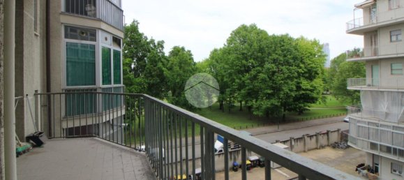 3 rooms Apartment in Turin, Italy No. 144624 5