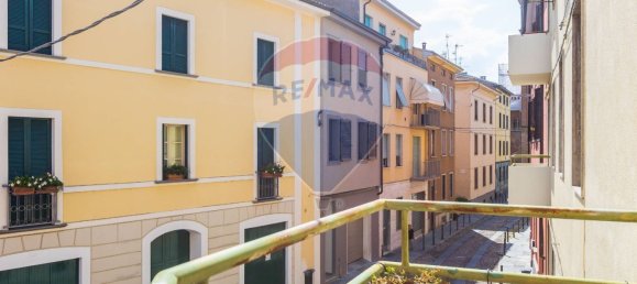 3 bedrooms Apartment in Fidenza, Italy No. 377395 13
