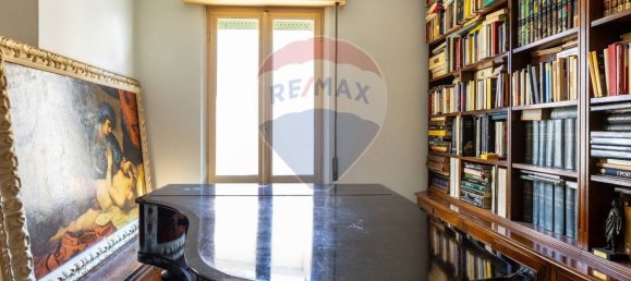 3 bedrooms Apartment in Fidenza, Italy No. 377395 4