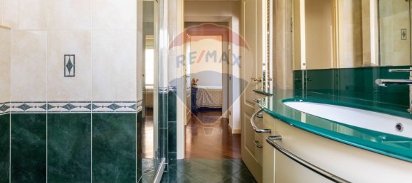 3 bedrooms Apartment in Fidenza, Italy No. 377395 28